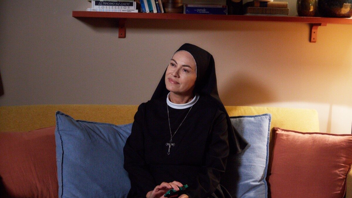 Che Dio Ci Aiuti, Elena Sofia Ricci: “Non avrei mai pensato di arrivare alla sesta stagione, di solito alla terza mollo”
