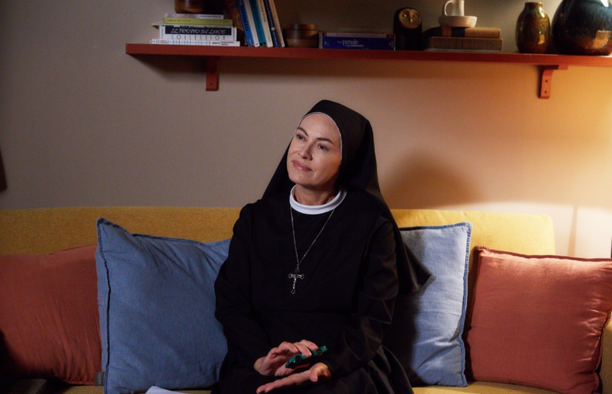 Che Dio Ci Aiuti, Elena Sofia Ricci: “Non avrei mai pensato di arrivare alla sesta stagione, di solito alla terza mollo”