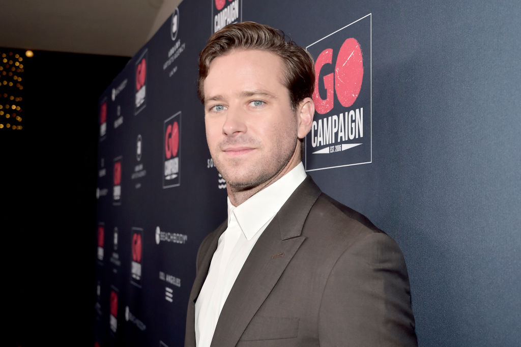 Armie Hammer travolto da un presunto scandalo costretto a lasciare la serie The Offer sulla realizzazione del Padrino