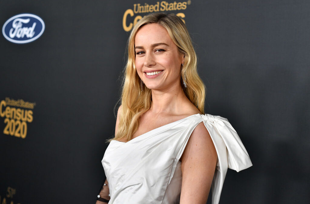 Brie Larson protagonista di Lessons in Chemistry per Apple, che ha troppi utenti gratuiti