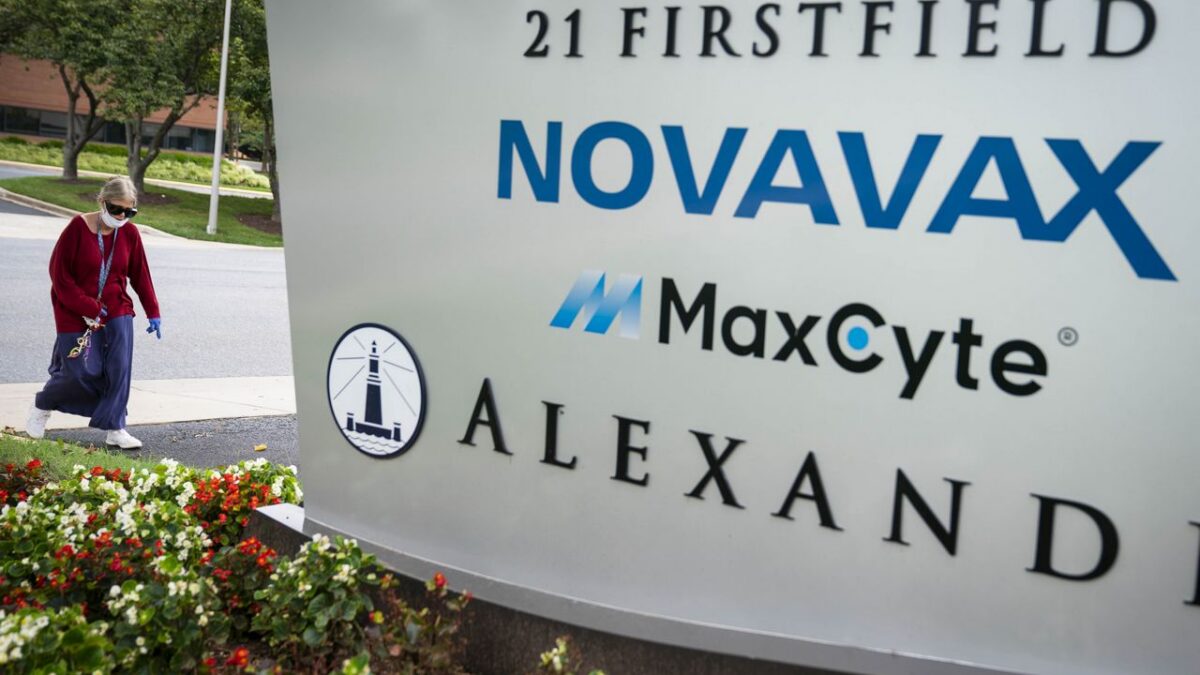Vaccino Novavax efficace all’85,6% contro la variante inglese del Covid