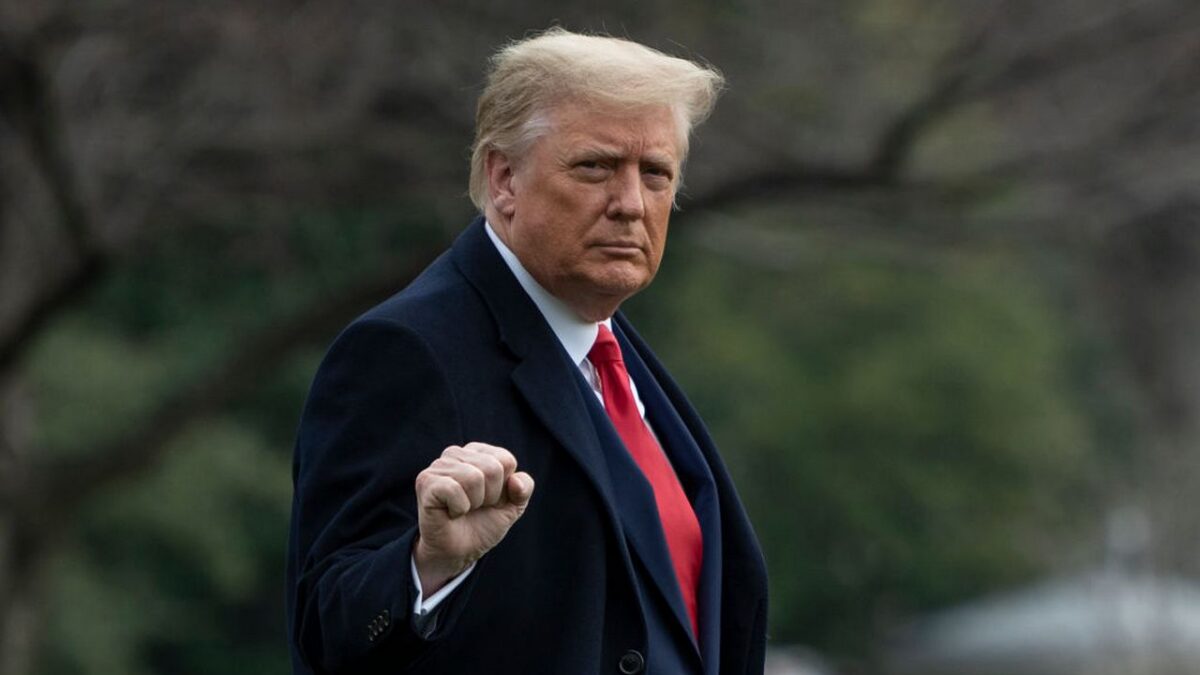Trump non sarà alla cerimonia di insediamento di Biden, i precedenti