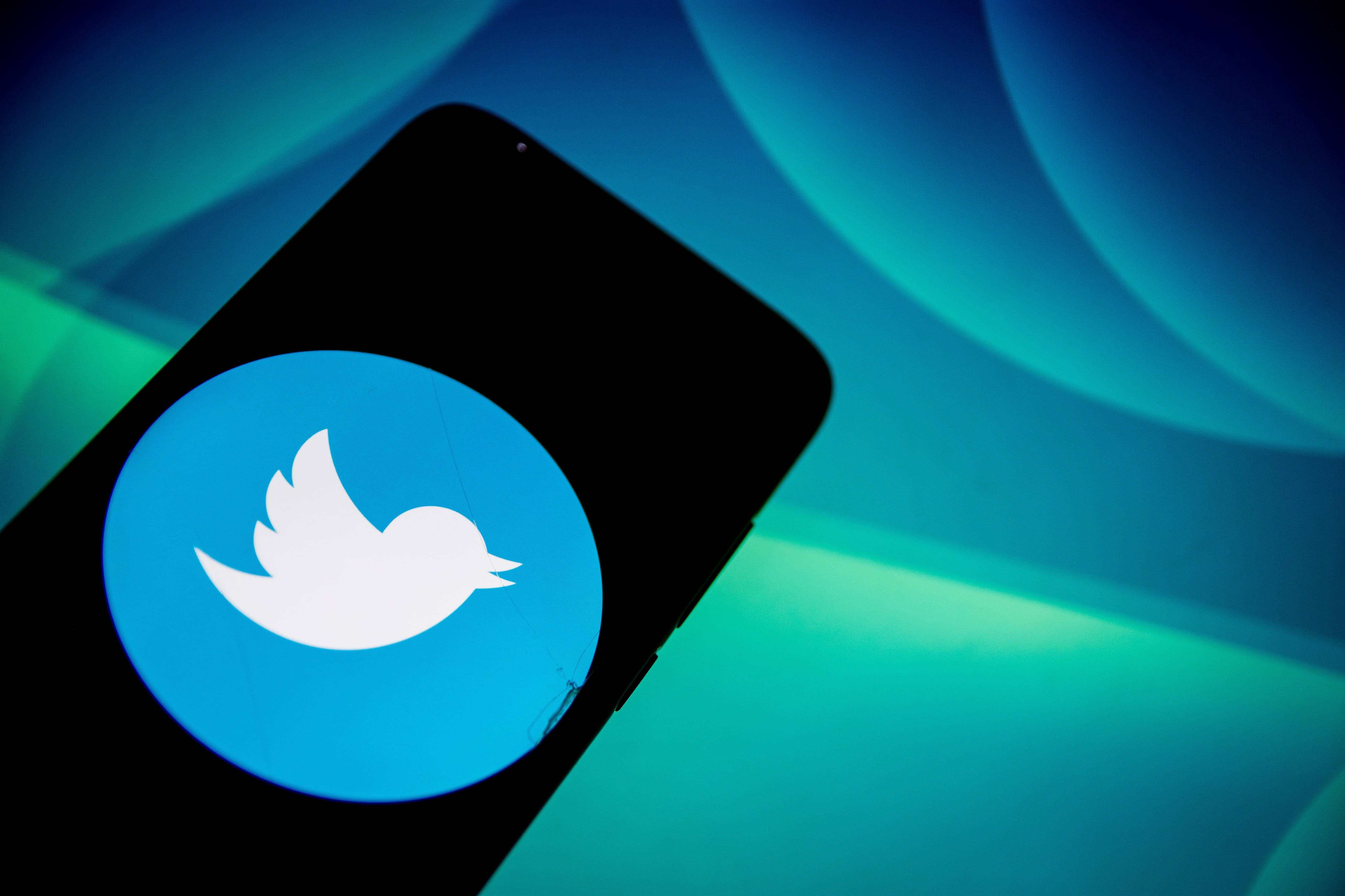Twitter: bloccato l’account dell’ambasciata cinese per un tweet sulle donne uiguri