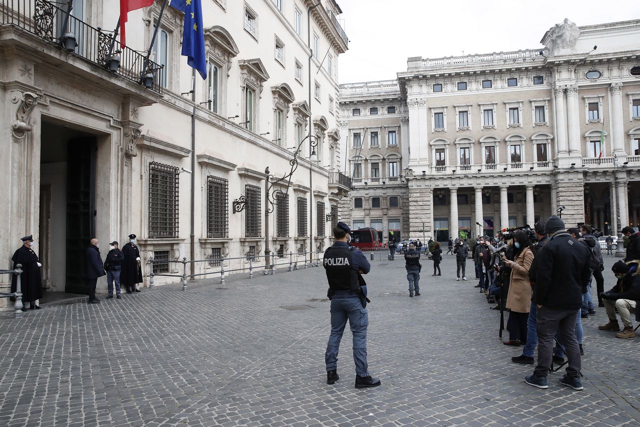 Dpcm 16 gennaio: cosa trapela dopo il vertice di oggi