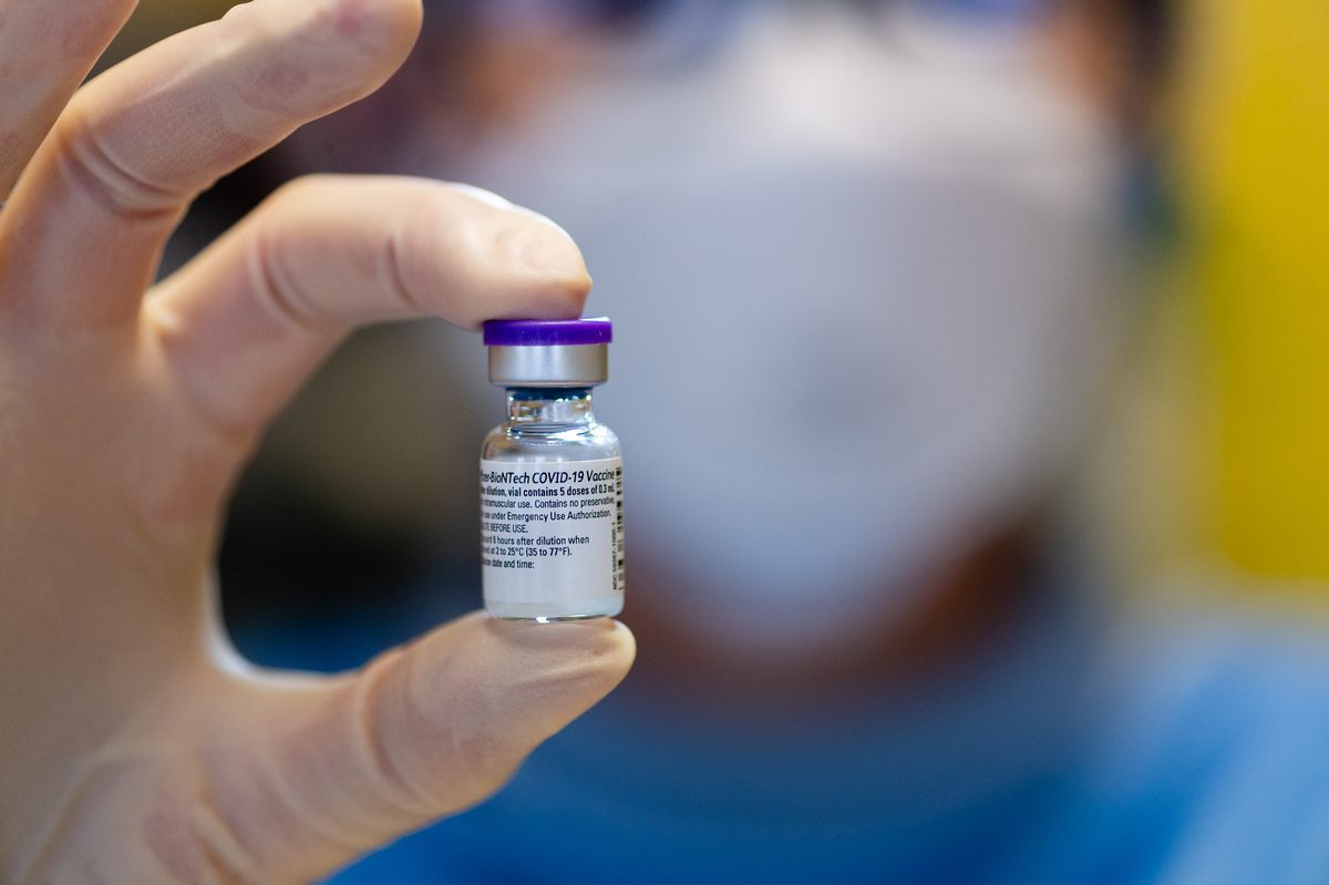 Report vaccini: Italia accelera, ma ora Pfizer è in ritardo