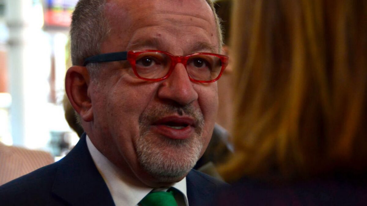 Roberto Maroni ricoverato: cosa gli è successo