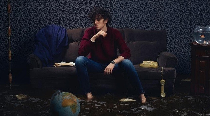 Michele Bravi, La geografia del buio: “Un disco con due parole chiave: dolore e amore”