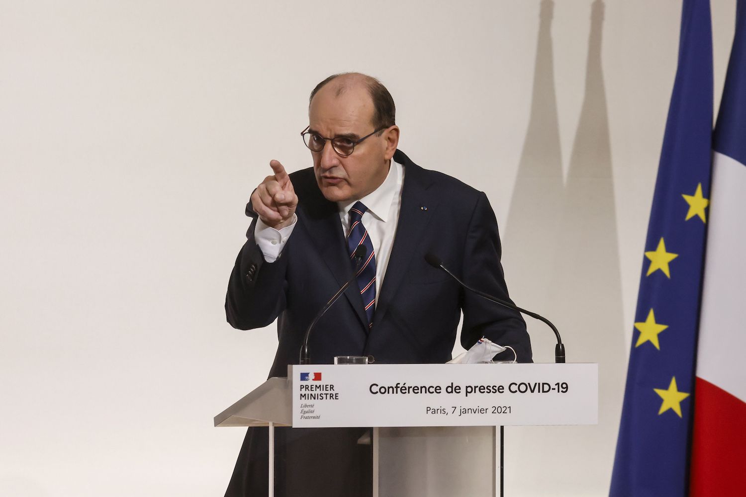 La Francia prolunga il lockdown fino al 31 gennaio