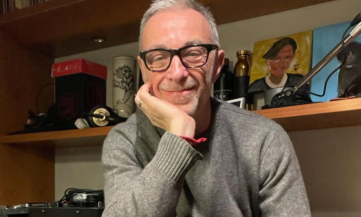 Linus propone il Festival di Sanremo in uno studio televisivo: “Avrebbe tutte le certezze di un vero programma”