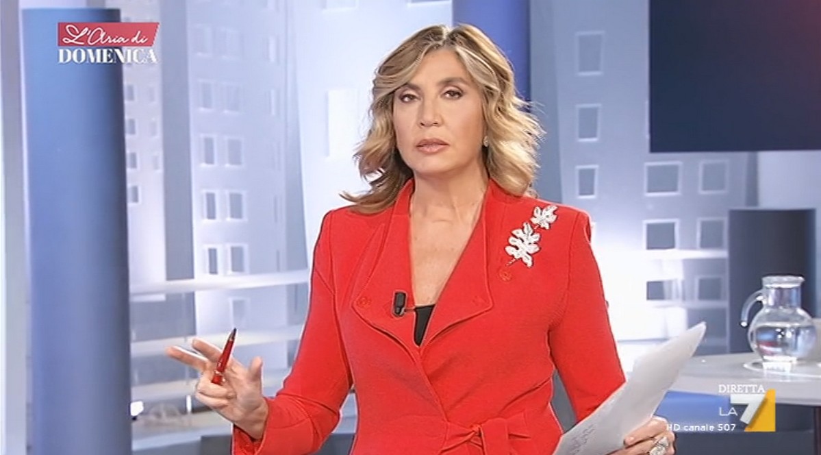 L’Aria di domenica chiude dopo un mese, ma la Merlino: “Esperimento riuscito”