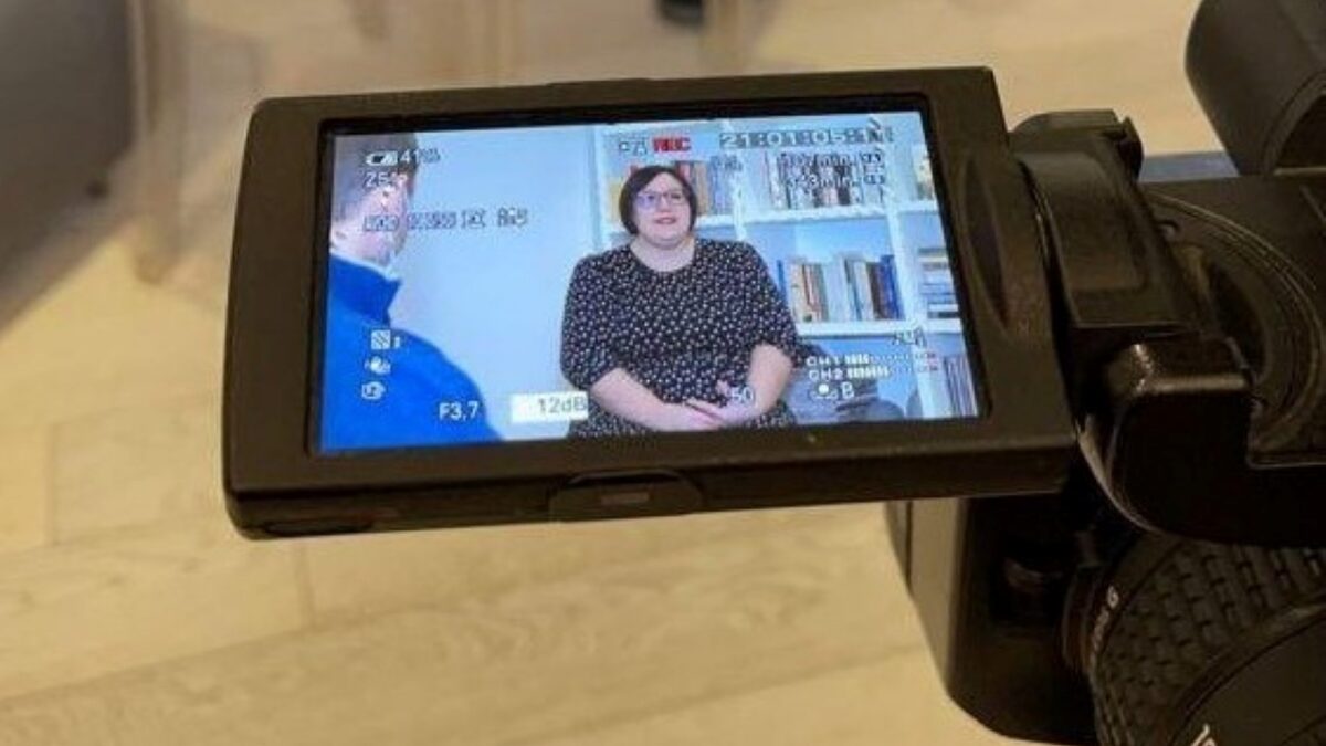 Costanza Rizzacasa d’Orsogna contro Ogni Mattina: “Sono stata trattata come fenomeno da baraccone”