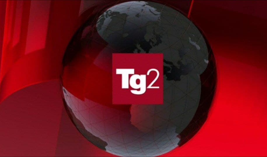 Nuova sigla e grafiche rinnovate al Tg2 (video)