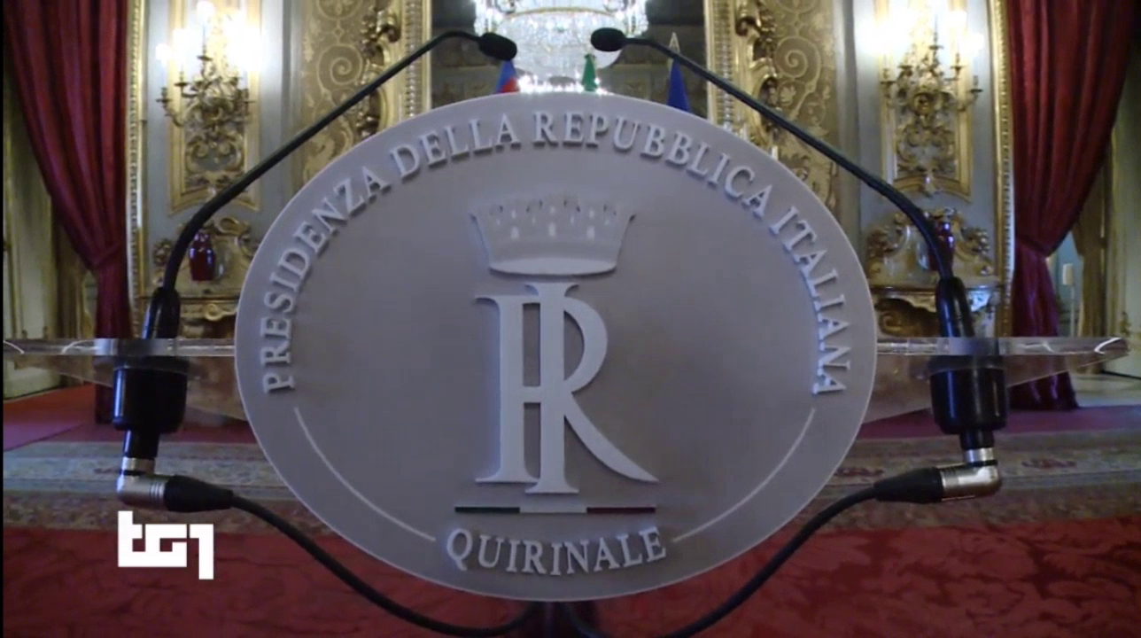 Consultazioni, il tour di Alessandra Sardoni e Nadia Zicoschi nelle stanze del Quirinale