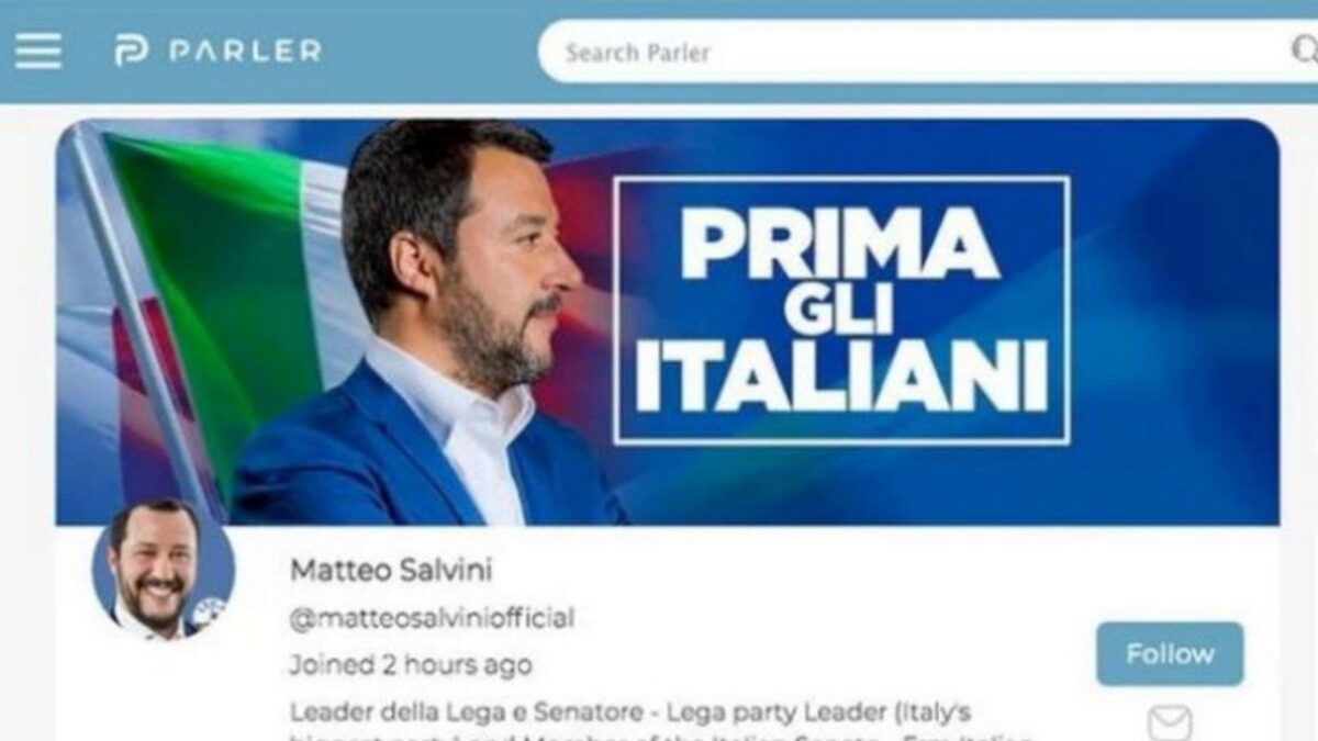 Salvini si iscrive a Parler, ma il social sovranista chiude