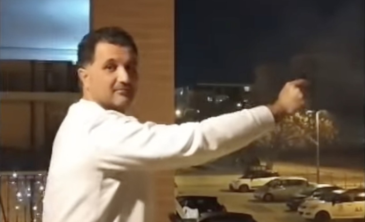 Spari a Capodanno. Le brutte immagini del Presidente del Consiglio di Foggia