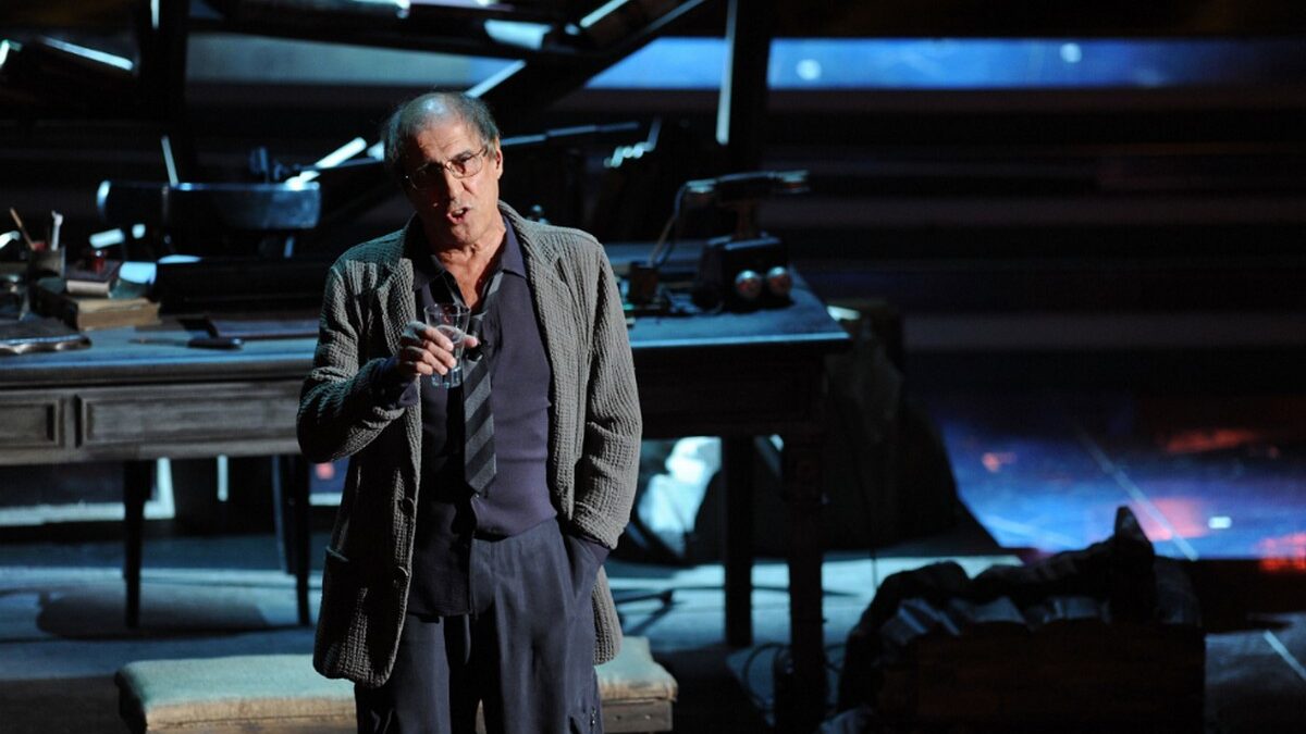 Adriano Celentano contro Giletti e Formigli: “Fossi in Cairo, vi licenzierei in tronco da La 7”. La replica di Giletti