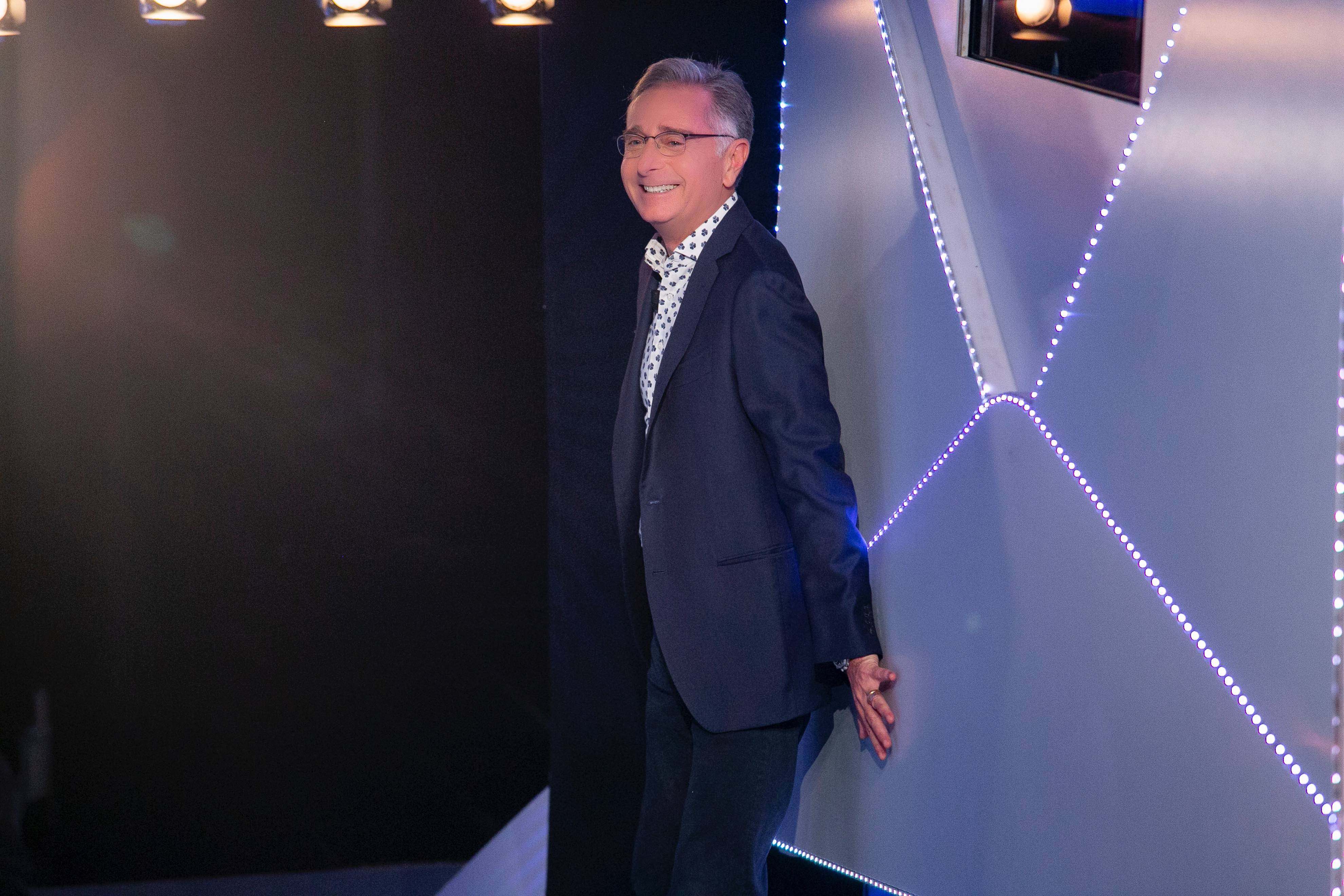Paolo Bonolis verso il rinnovo con Mediaset e la conferma di Avanti un altro la domenica sera su Canale 5