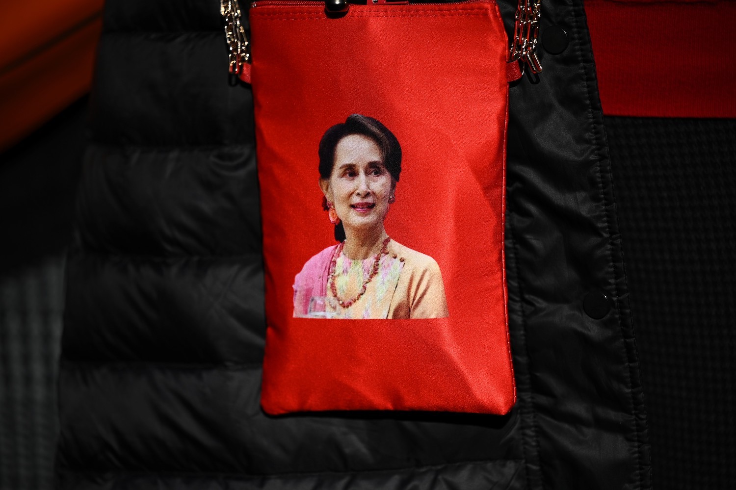 Colpo di stato in Myanmar. L’esercito arresta Aung San Suu Kyi e prende il controllo