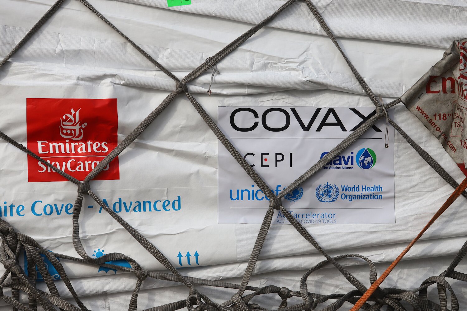 Vaccini, parte l’iniziativa globale COVAX: prime 600mila dosi in Ghana