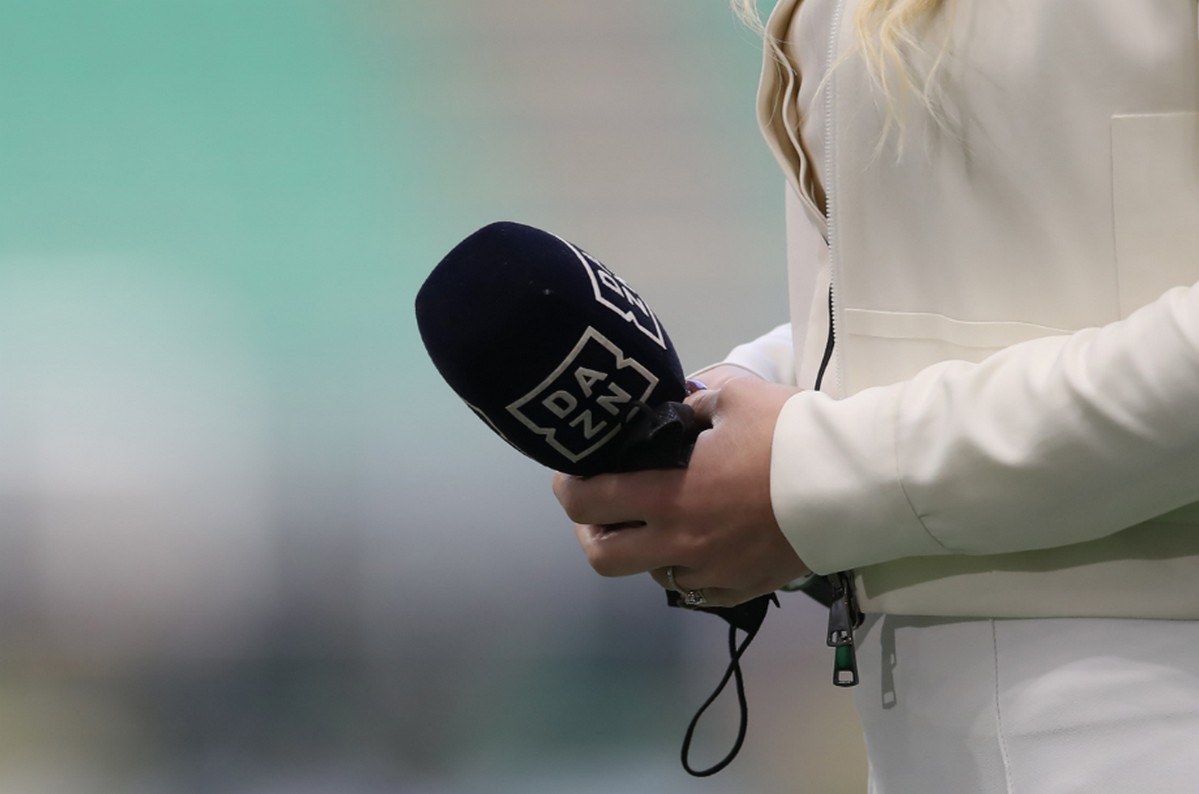 Serie A, diritti tv, Sky: “Accordo Dazn-Tim nuoce a concorrenza”