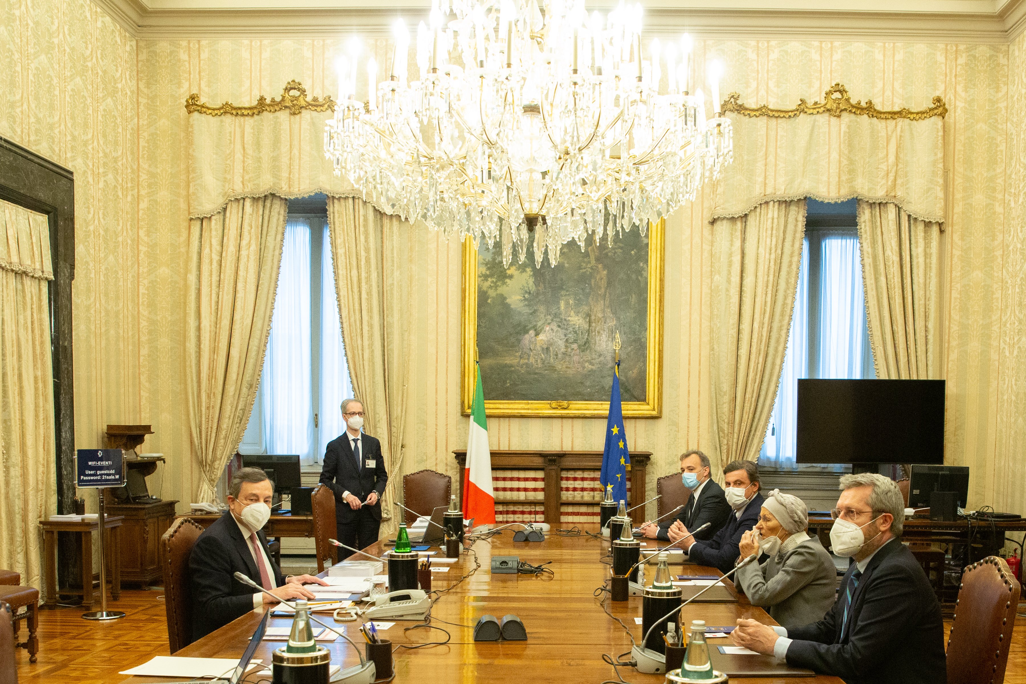 Governo Draghi. Nuove forme di protezione sociale e recupero dei giorni di scuola persi
