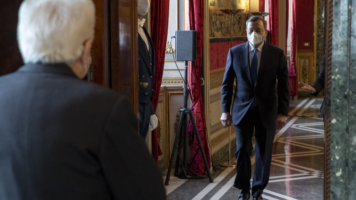 Crisi di Governo, le variazioni di palinsesto di lunedì 8 febbraio