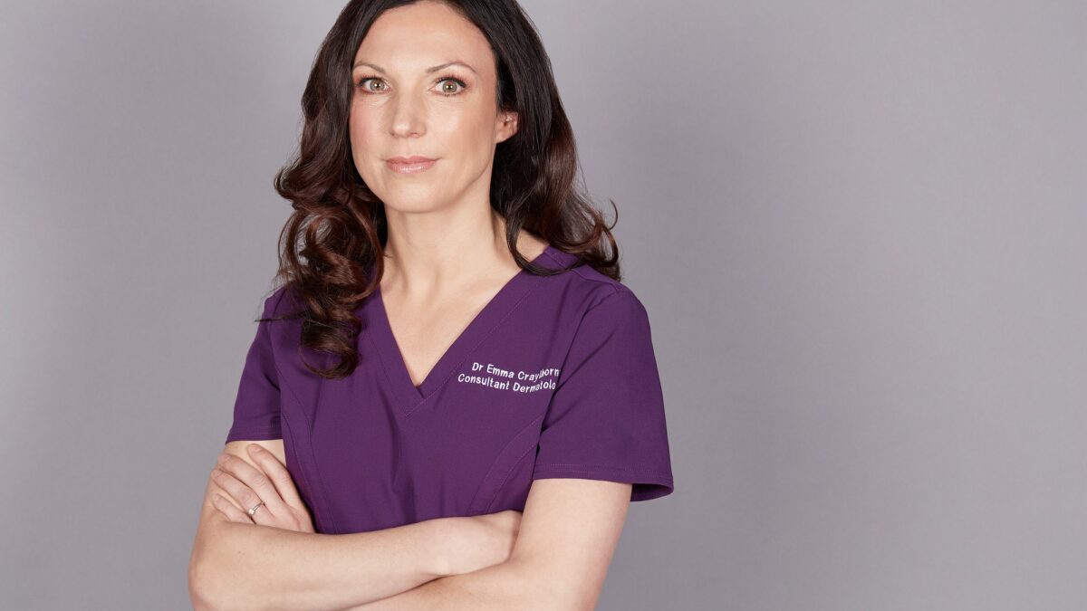 La clinica della pelle: tutto su Emma Craythorne, la dermatologa di Real Time