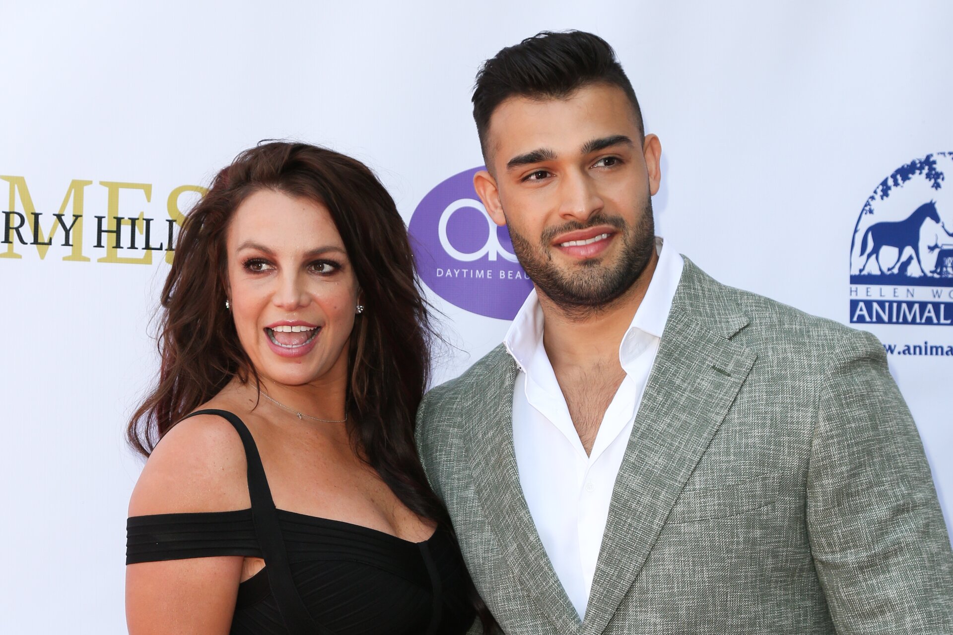 Britney Spears, il fidanzato Sam Asghari accusa il padre della cantante su Instagram