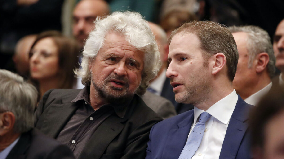 M5S, Rousseau: sì alla fiducia a Draghi, Di Battista lascia