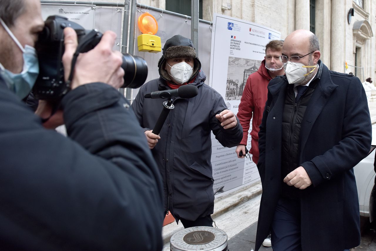 M5S: dopo i senatori, espulsi anche i deputati, scissione inevitabile