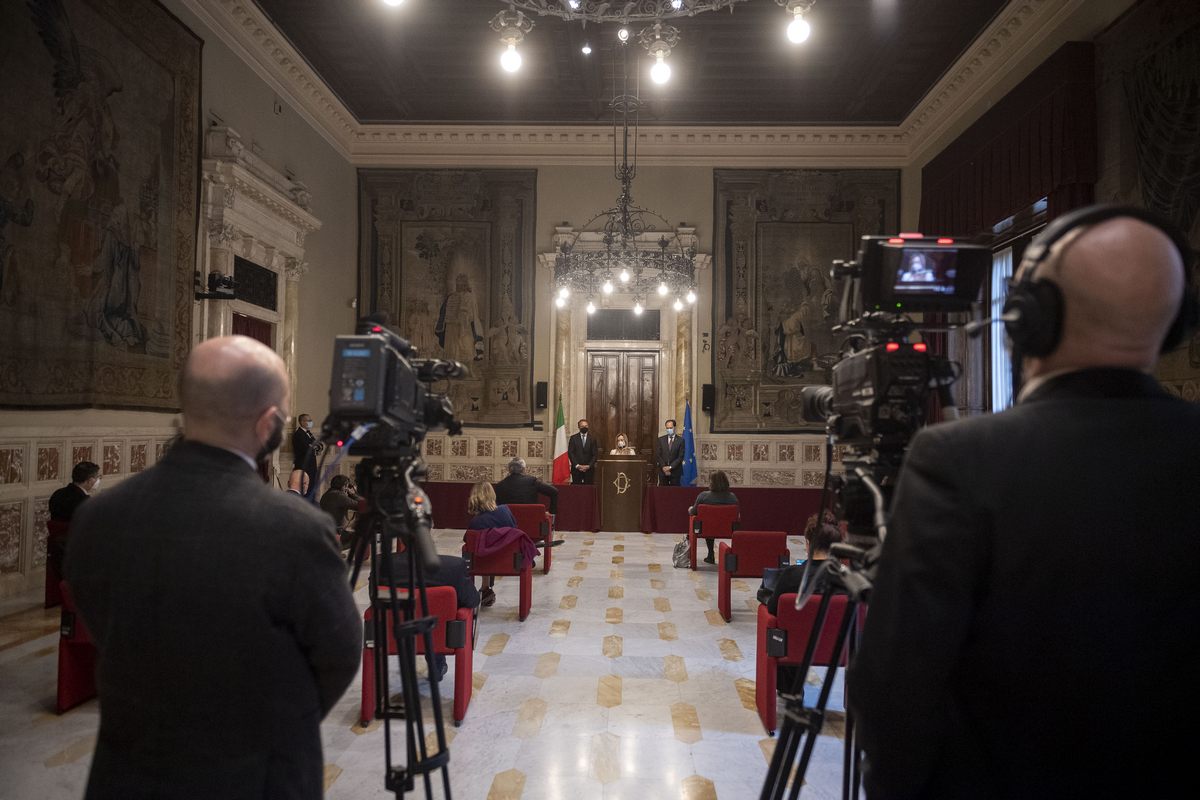 Consultazioni: 2° giorno di colloqui per Draghi con i partiti