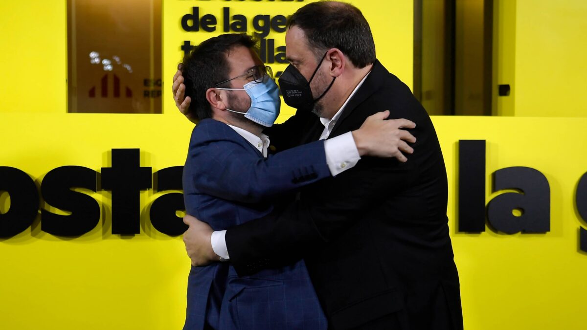 Catalogna, vincono ancora gli indipendentisti: ecco gli scenari