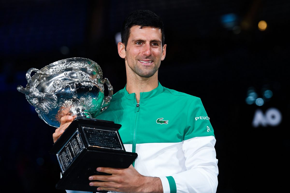 Australian Open: 9° trionfo per Djokovic, Medvedev ko