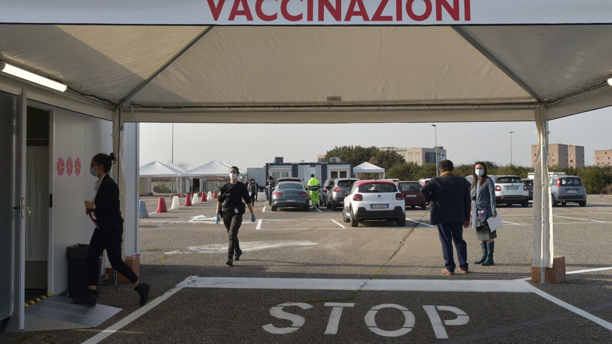 Coronavirus, i dati del 23 febbraio: 13.314 nuovi casi su 303.850 tamponi