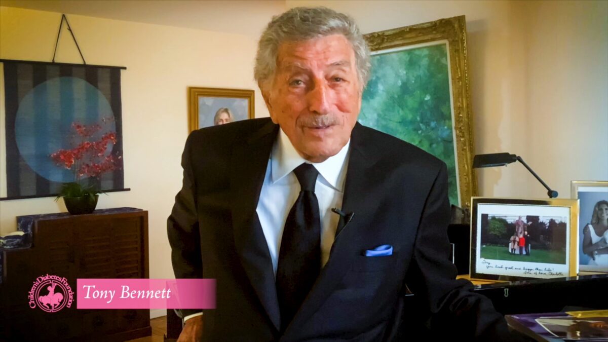 Tony Bennett rivela: “La vita è un dono, anche con l’Alzheimer”. E in primavera esce il nuovo disco con Lady Gaga
