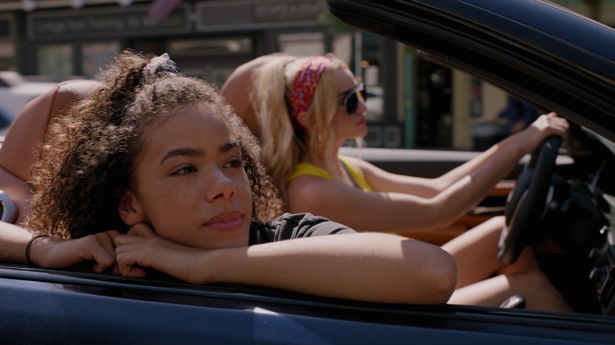 Le foto di Ginny & Georgia, la nuova serie tv su Netflix