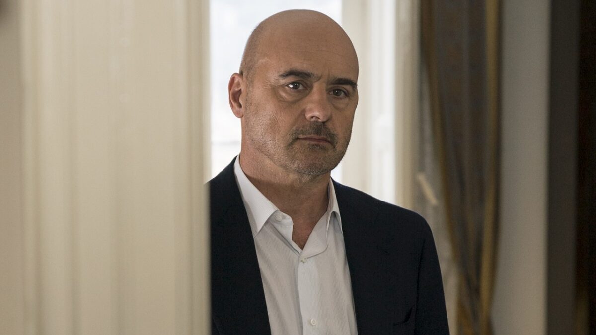 Guida tv oggi mercoledì 14 settembre 2022, i programmi di stasera