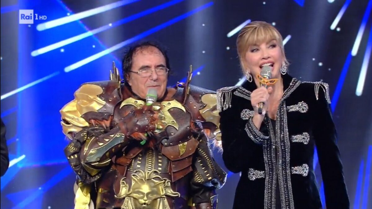 Il Cantante Mascherato, Albano e Leone tornano nella prossima puntata. Confermato il doppio smascheramento