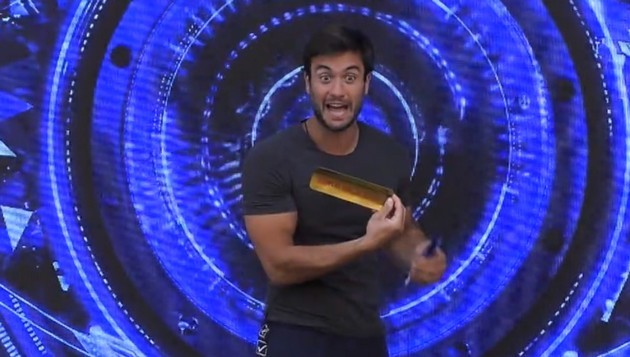Grande Fratello Vip 5: un finalista aveva il biglietto di ritorno (video)