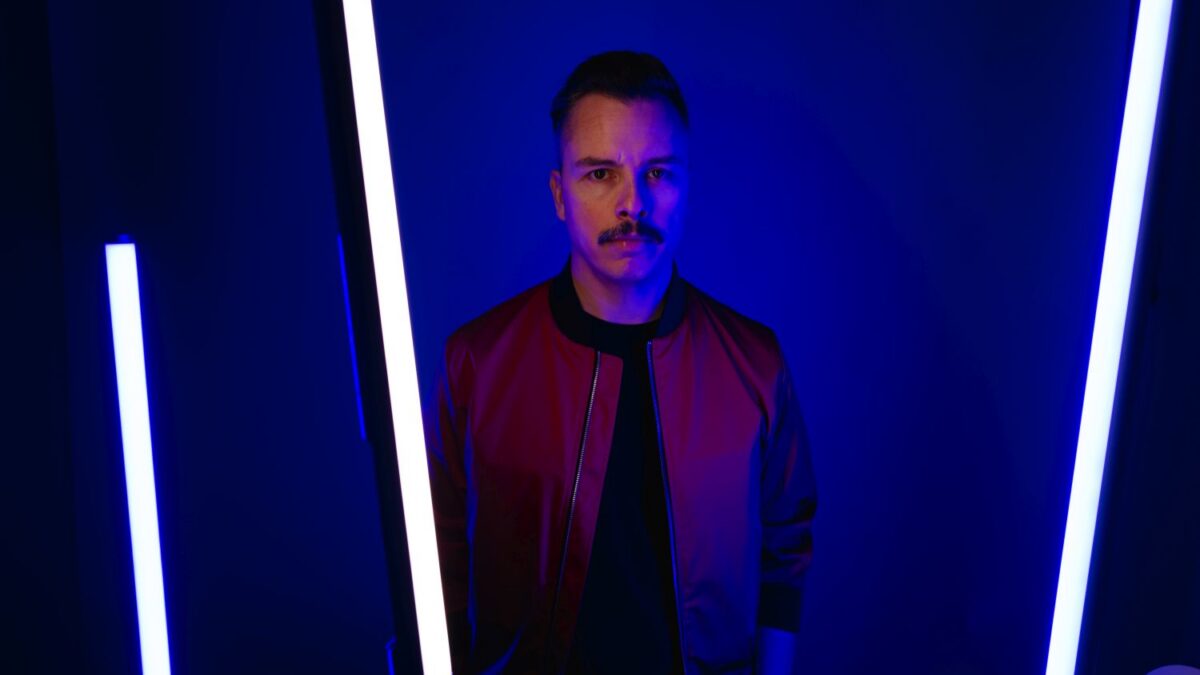 Purple Disco Machine, Fireworks è il nuovo singolo: “Una delle mie canzoni preferite, ecco come è nata” (intervista)