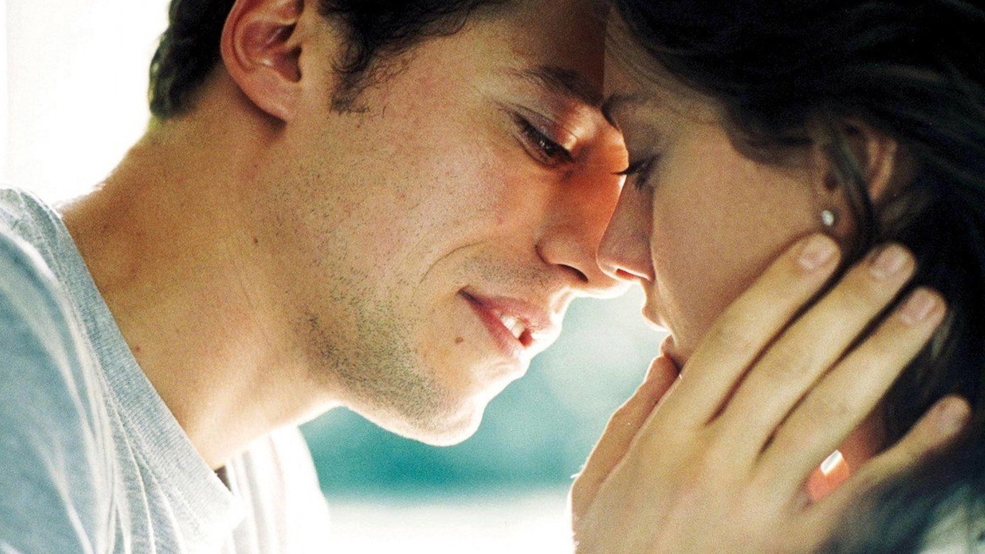 Stasera in tv: “L’ultimo bacio” su Rai 3