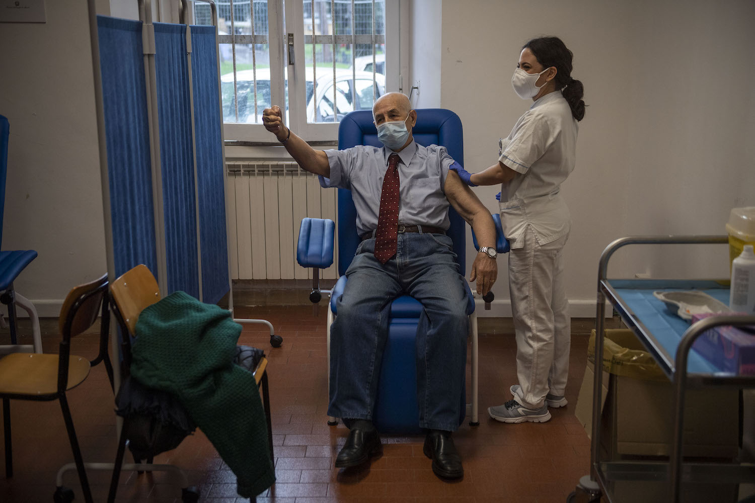 Coronavirus, i dati del 13 aprile. 13.447 casi e 476 decessi