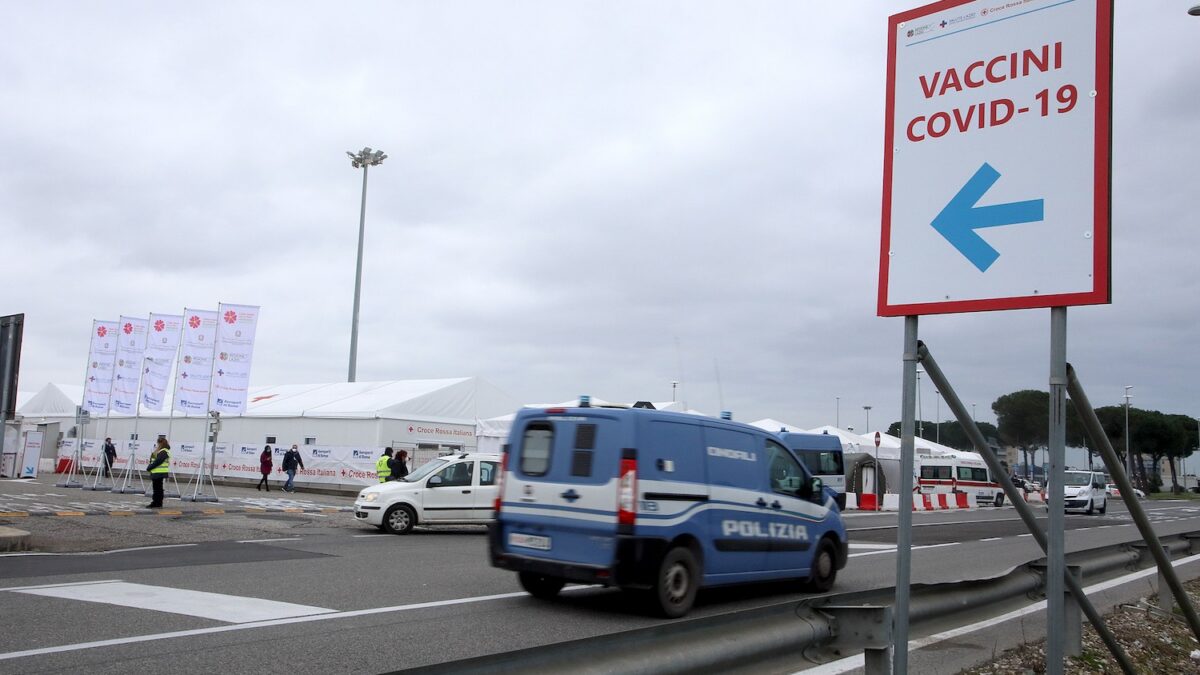 Passaporto di immunità: cos’è e come funziona, la proposta UE
