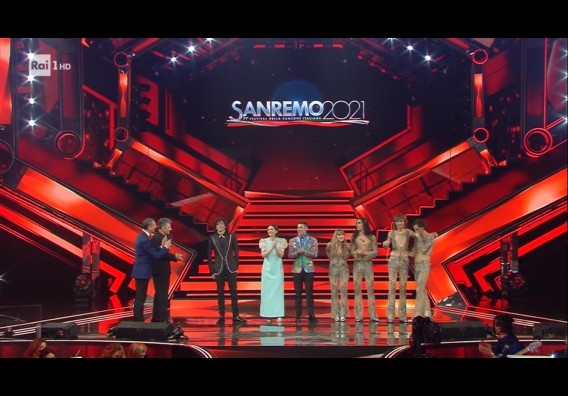 Ascolti tv sabato 6 marzo 2021: Sanremo sale nella Serata Finale