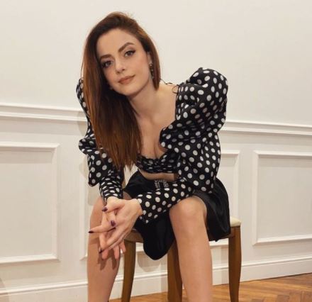 Dieci, Annalisa: la canzone di Sanremo 2021 è la storia di un amore che non vuole finire