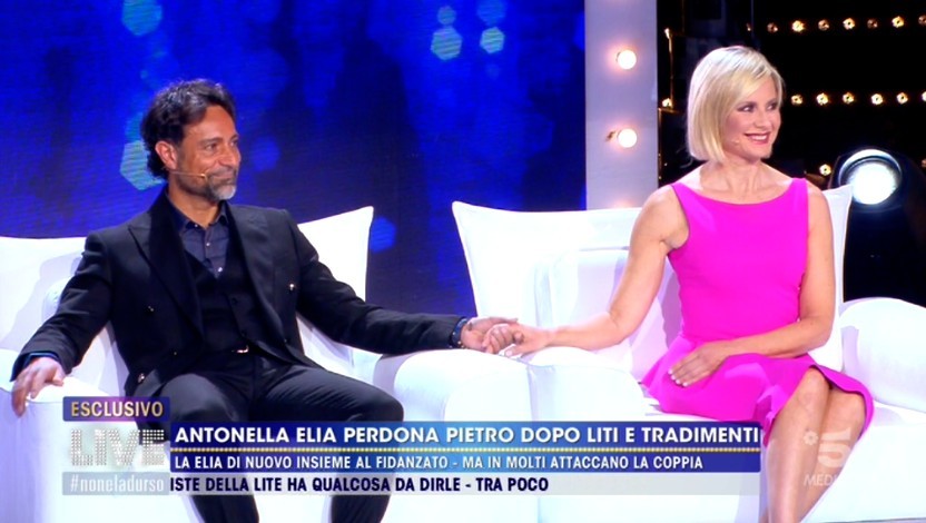 Antonella Elia replica a Rita Dalla Chiesa: “Pietro Delle Piane? Un’ottima persona” (video)