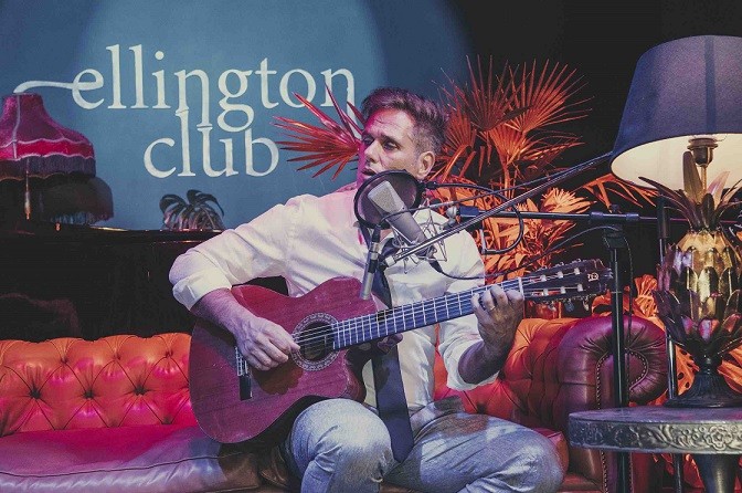 Attilio Fontana, l’album acustico Sessioni Segrete: “Un disco manifesto di questo periodo” (intervista video)