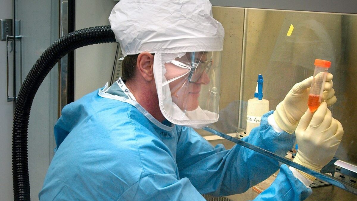 Covid-19: la scoperta italiana per curare il virus in tempi brevi