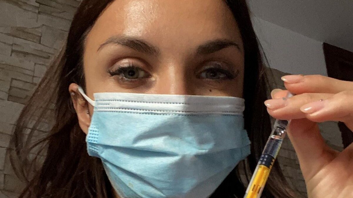 Elettra Lamborghini è guarita dal COVID-19 e può tornare a L’Isola dei Famosi