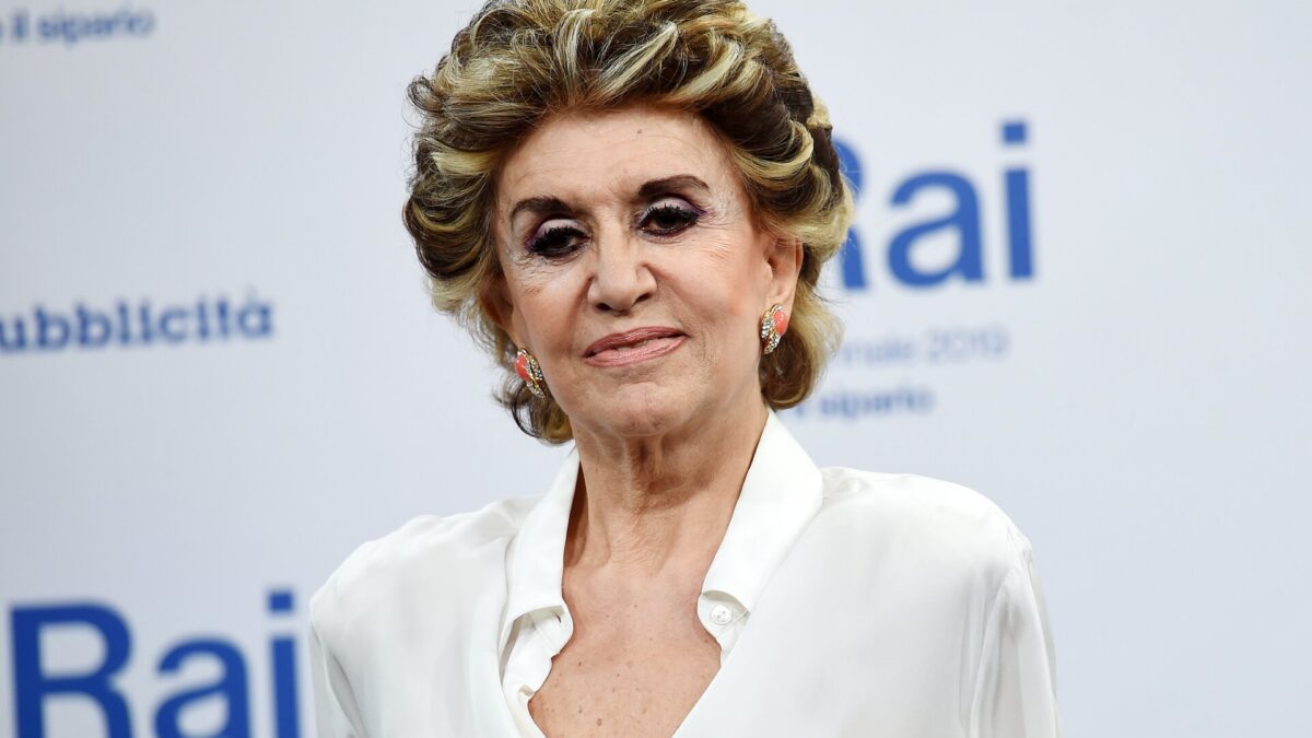 Canzone segreta, i magnifici sette della prima del nuovo programma di Rai1
